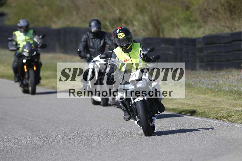 /01 02.04.2026 MAZ ADR/Gruppe gelb Gruppe gruen/61